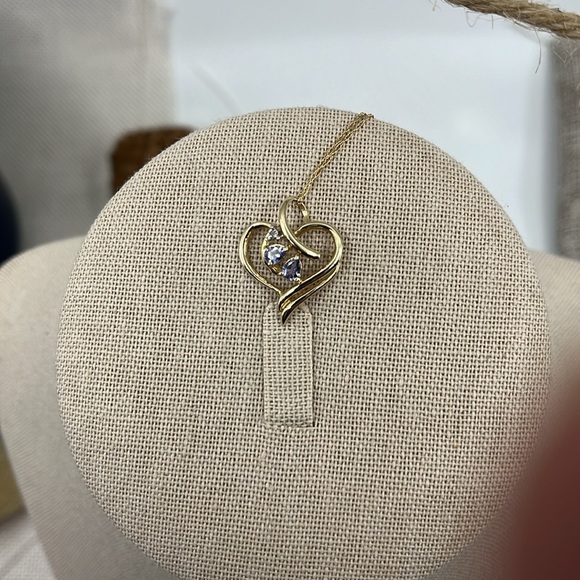 Jewelry - 10kt Gold Heart .20 Ct Tanzanite Round Diamond Accent Heart Pendant Necklace